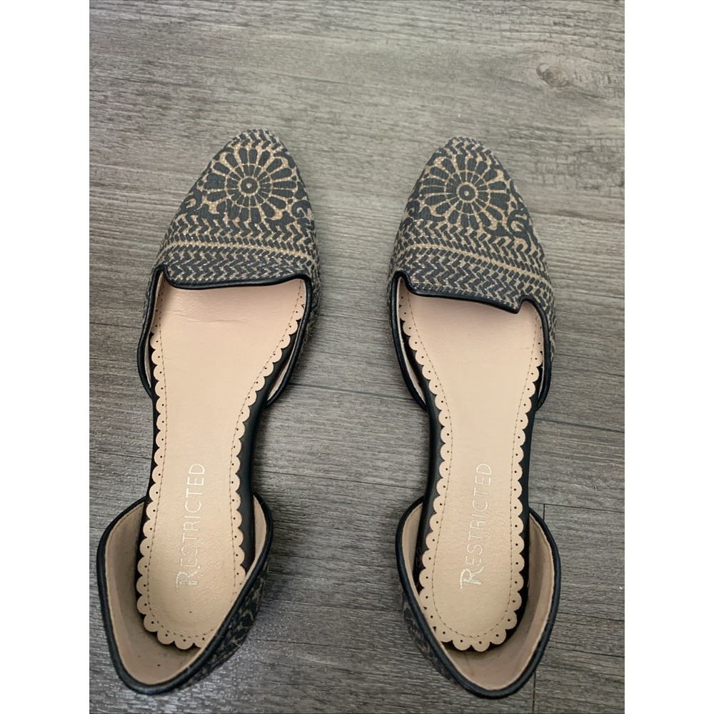Restricted Womens D'Orsay Flats Tribal Pattern Pointed Toe Black Canvas Size 6.5